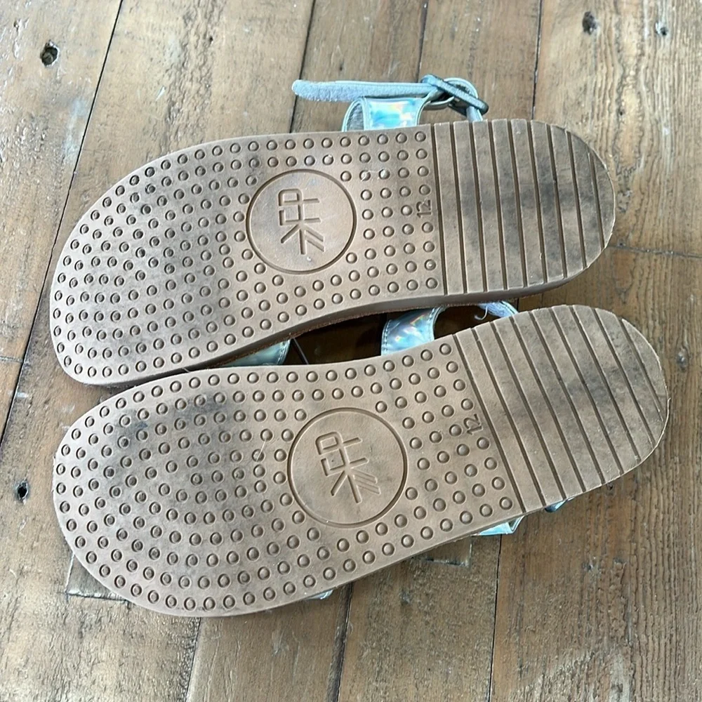 Freshly picked Holographic Sandals with Bow